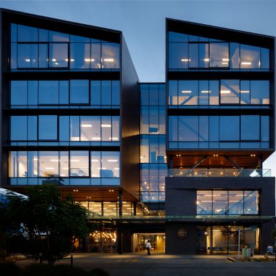 GridAKL building on Madden St