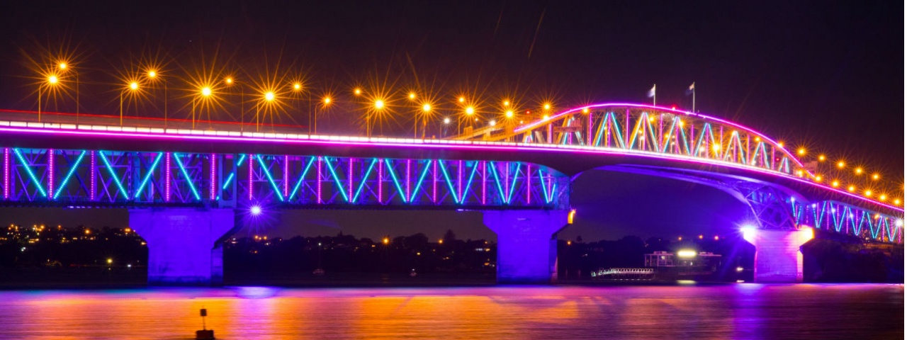 Vector Lights on Auckland Harbour Bridge 