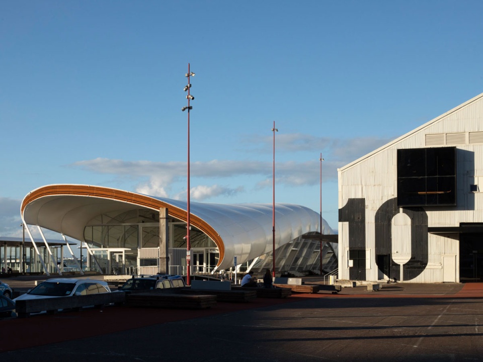 Shed 10 and The Cloud